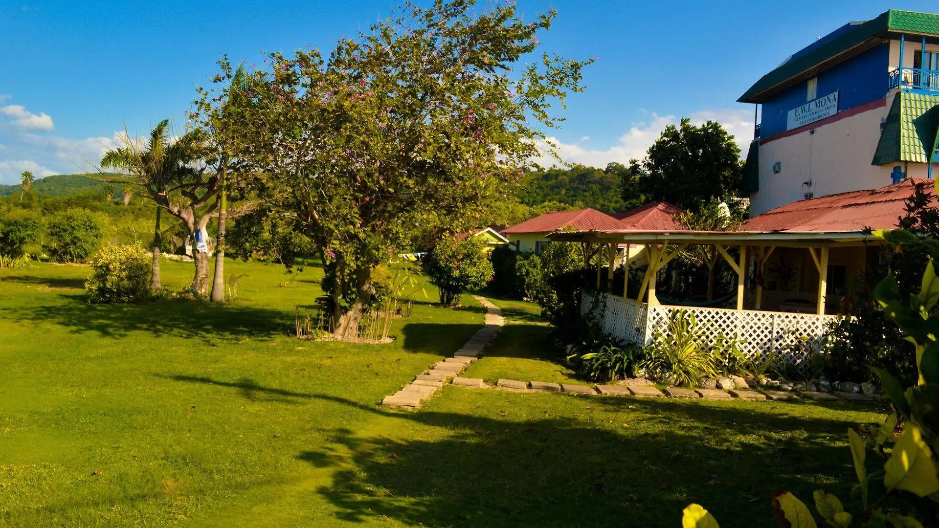 Hotel Cottages Dead End Beach Road Montego Bay